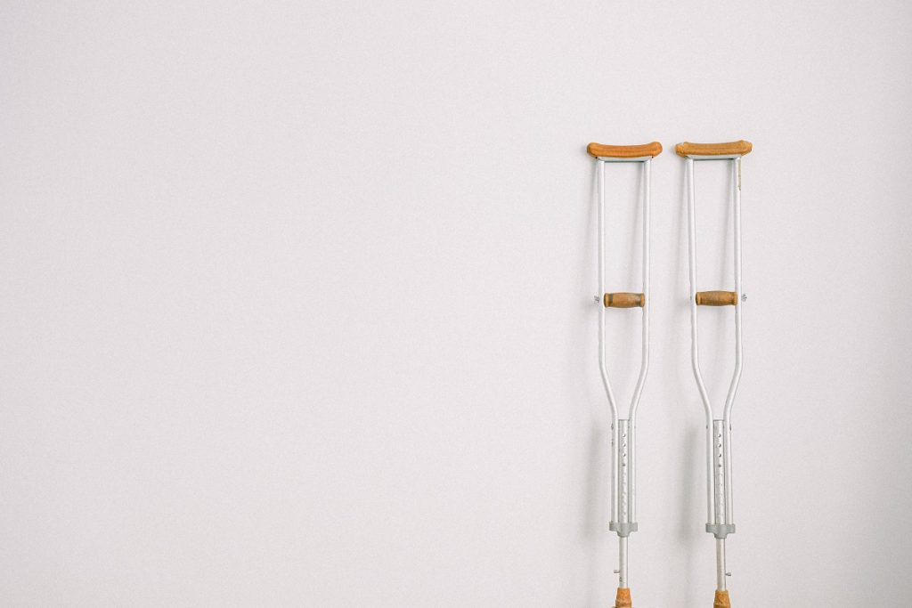 Dr Handicap - crutches